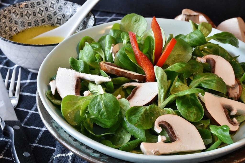 Nutrigenomics breakthroughs personalizing dietary approaches